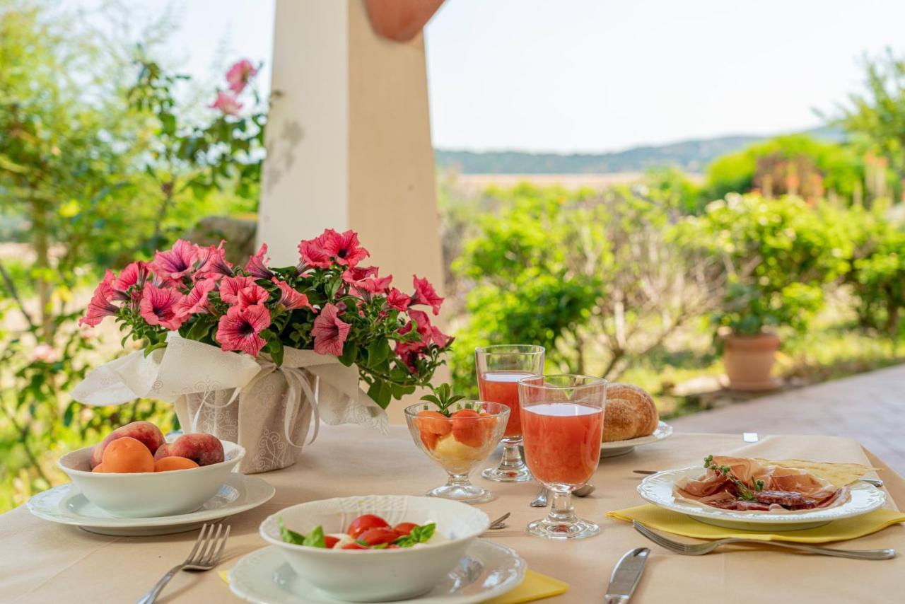 Borgo Alba Barona Turismo Rurale Golfo Aranci Dış mekan fotoğraf